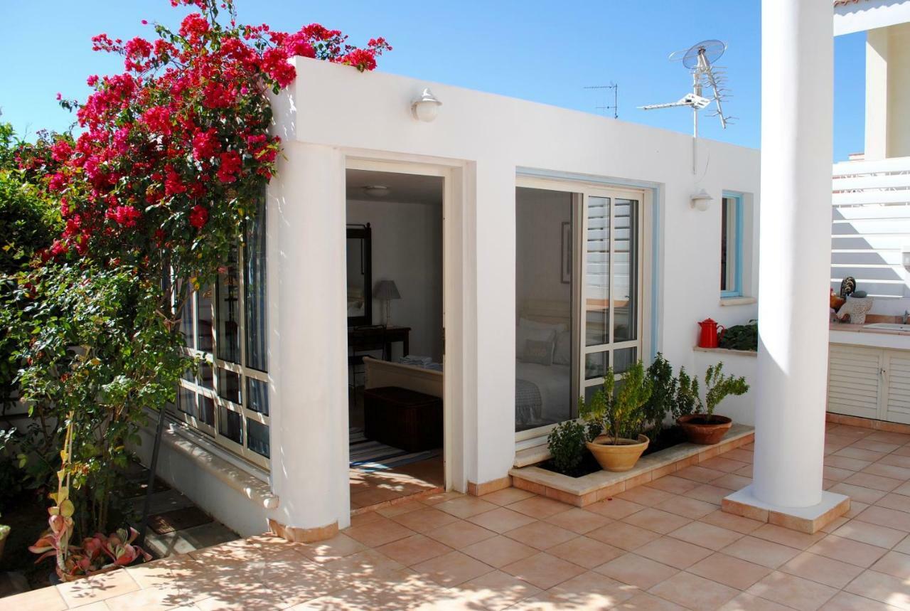 Sunny Garden Studio Hotel Nicosia Esterno foto