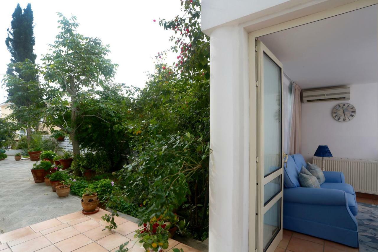 Sunny Garden Studio Hotel Nicosia Esterno foto